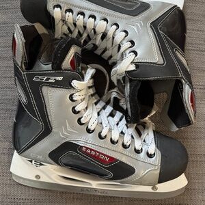 Easton Synergy SE10 Ice Hockey Shoes Men Size 9 R